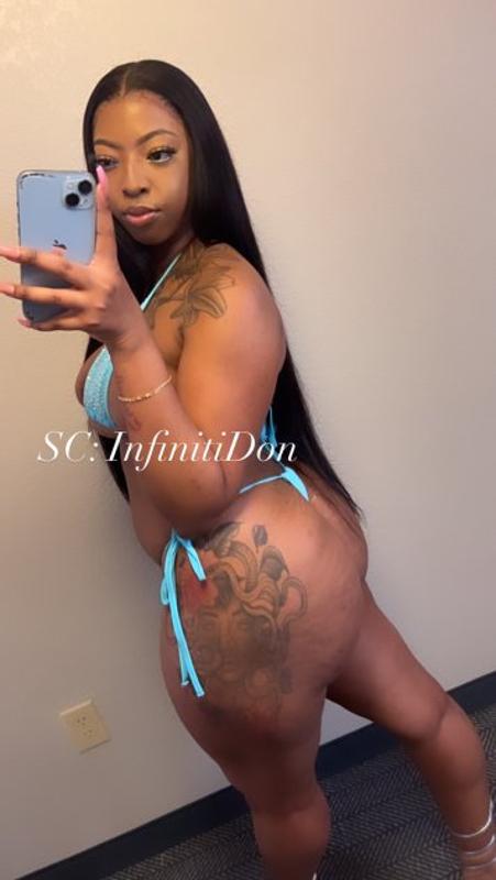 Time is of essence, come spend it with me 😘🌹