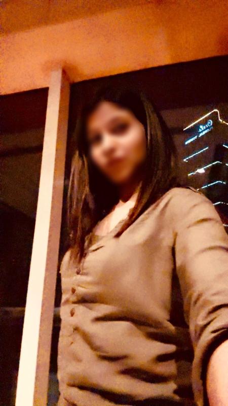 I am independent person ..My Name is Joya 💞
My age 24,height 5.4, weight 59 kg
Offering meet ups in Hyderabad 
👉all over area read first carefully and then message me if you agree charges and service👈