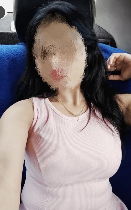 Hii I am Naina 22 years old girl with a great personality. Let me fulfill your stress by giving you a good relaxation in bed that is surely fun and with my beautiful smooth legs, beautiful sexy lips,