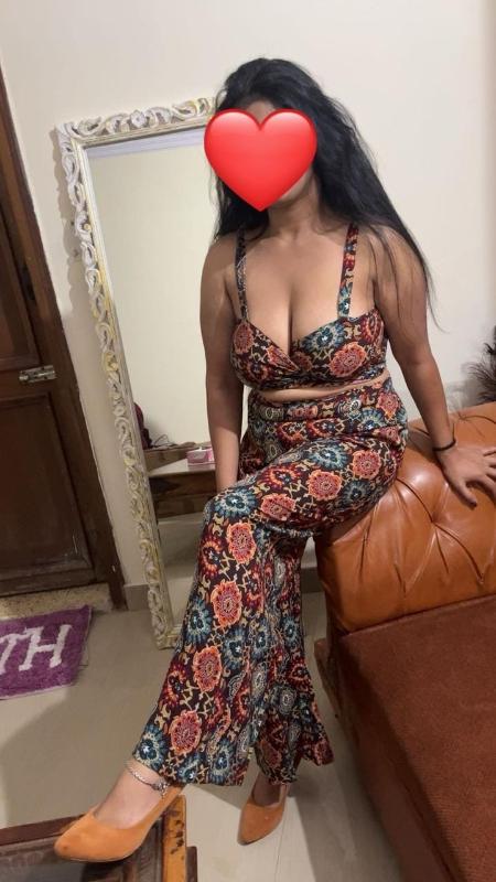 Warm Welcome TO MY BLOG💋💋Hi Myself  Gurnazar All are MY real picture & verified 
Please contact me on whatsapp me I don't like tym passers I can believe on longterms relationship not one time 
So plz