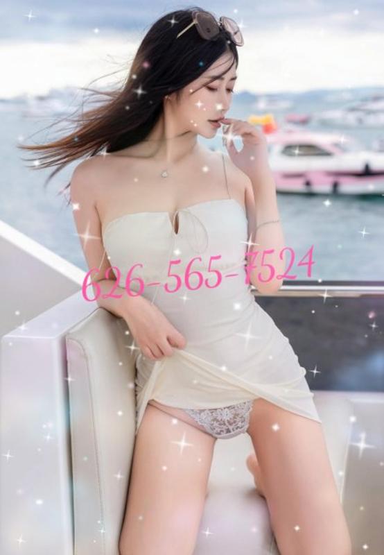 Young girls 🌹big boob👙🍑VIP servic🌹 626-565-7524