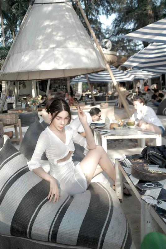 Hi darling I’m Sandara Thai half Korea I’m good girl and good service, if you meet pls contact 
Line : nanalee99