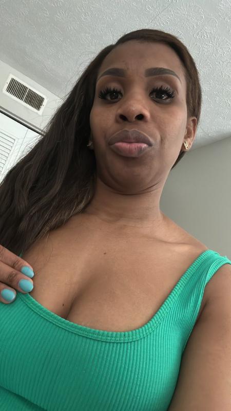 Latina bella y sexy