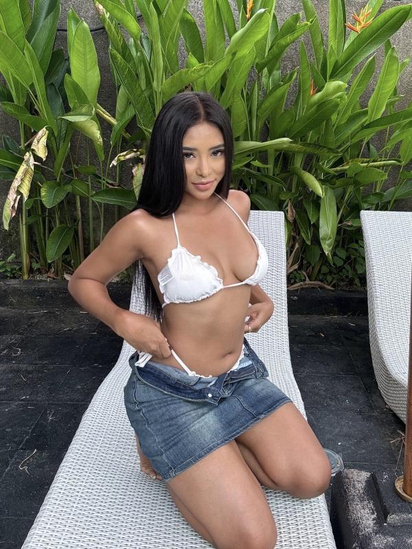 Hallo I’m professional escort with professional services , sexy naughty girl with natural big boobs, I love kissing, deepthroat, I also do service for couple (3some) let’s hangout with me and we will
