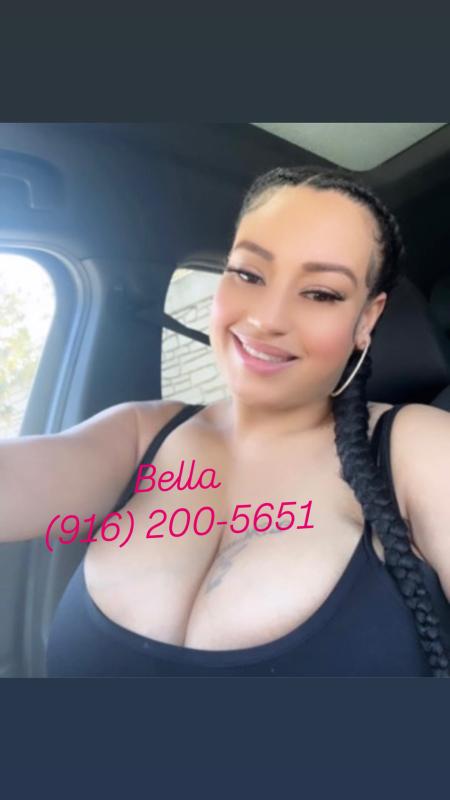 Super Busty 38 HH Cup Hottie 🥵🔥🔥🔥