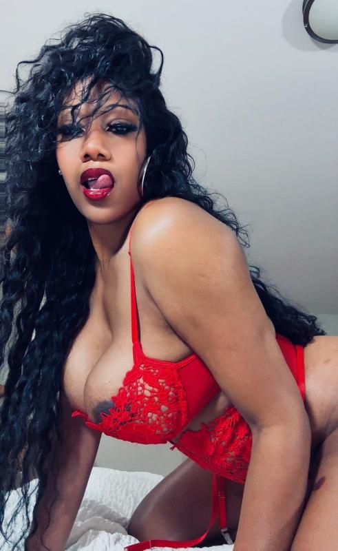 Let me blow your mind 😈 say my name in your text you get disscount