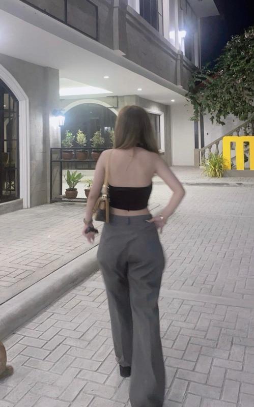 im available for a great session together gentlemen ! kindly send me a message to know more about me and experience an amazing time