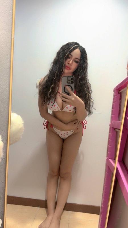Hello, my name is Jade I'm a Thai woman. Nice to meet you. I'm a capable, friendly woman who can make you happy in every way. I'm good at it, and I guarantee that if we meet, you won't forget me.
💕