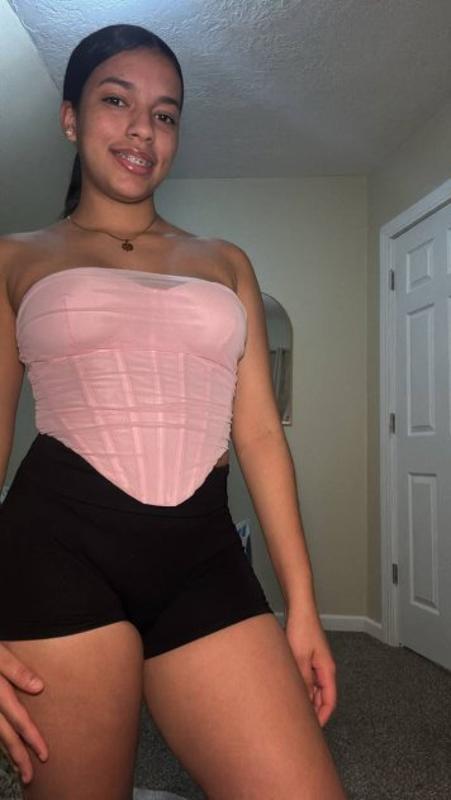I'm Colombian, money cash call me🥰😍😛
