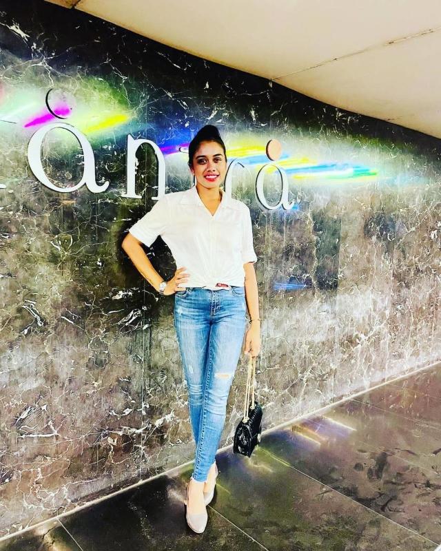 Hi,
   My Name is Chitra Iyer. I am an Independent Chennai escort.