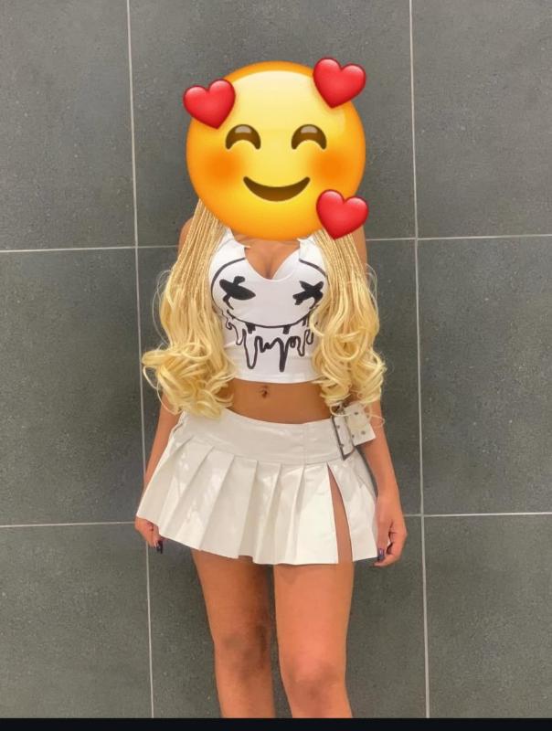 I am Zarina New arrival super hot African sexy girl sweet to enjoy
