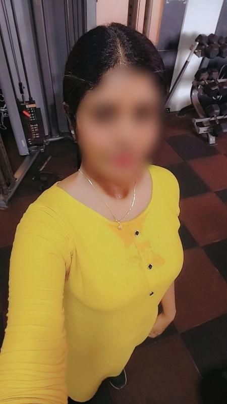 Hi I'm Snega, South Indian independent girl in Chennai. I am really very active in bed, I like to work hard in bed and all my customers are very satisfied. I'll offer you the most pleasurable adventur