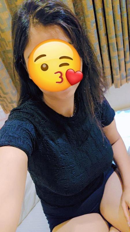 Hello my name is Preet ,23 year old. I am independent girl.