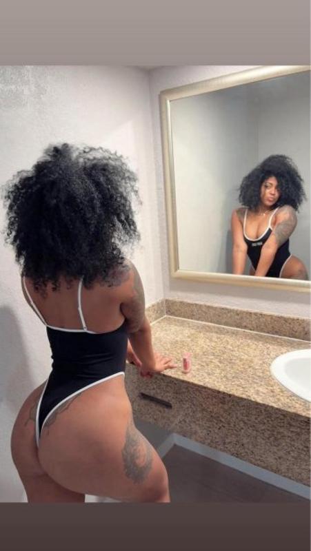 Hola cariño chica nueva en la ciudad disponible 🥰🥰🥰💋💋
