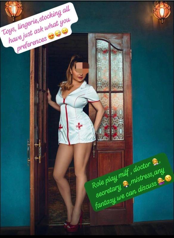 Hey 👋🏻 Guys ! 
I’m independent European blonde 👱‍♀️, born Ukraine 🇺🇦 grow up Russia 🇷🇺 . Singapore 🇸🇬  love it so much! I will be glad to meet with a decent gentleman, tired of the monotonous days and