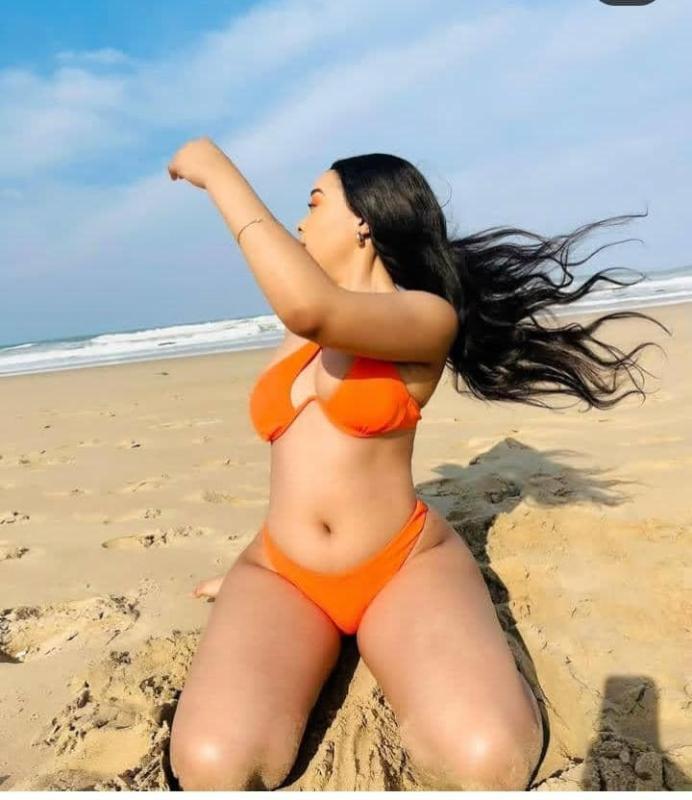 I am Mesh super hot African sexy girl living in Ahmedabad