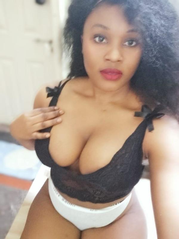 My photos are 100% real and genuine. 
It's your girl Katie here,  I stay by myself in a clean contested  apartment that gives you and I the opportunity to get to know each! 
Let me fill your world wit