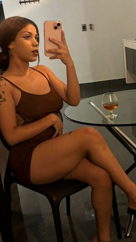 😛I am Colombian😋and I only accept cash, you can write to me, I am av