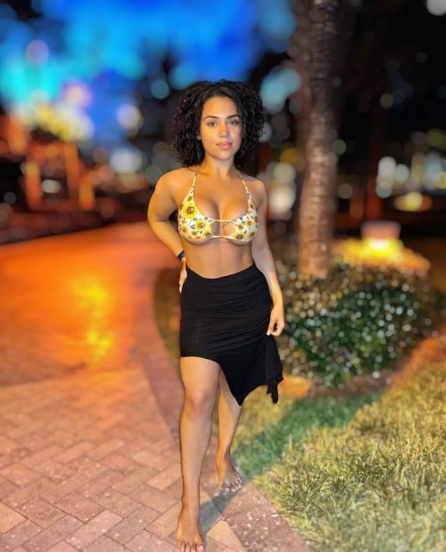 Fire & Desire Bella OUTCALL